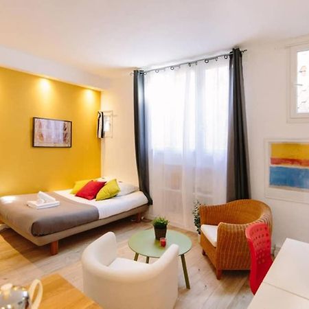 Lulu, Le Studio Du Chateau Apartamento Nantes Exterior foto