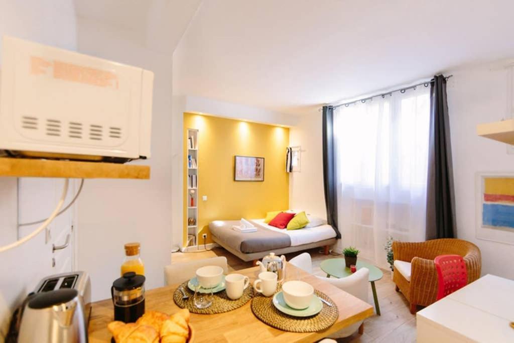 Lulu, Le Studio Du Chateau Apartamento Nantes Exterior foto